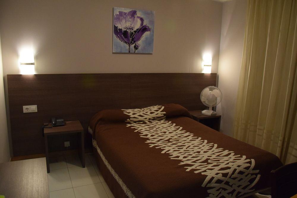 Somriu Hotel City M28 Андорра-ла-Велья Экстерьер фото