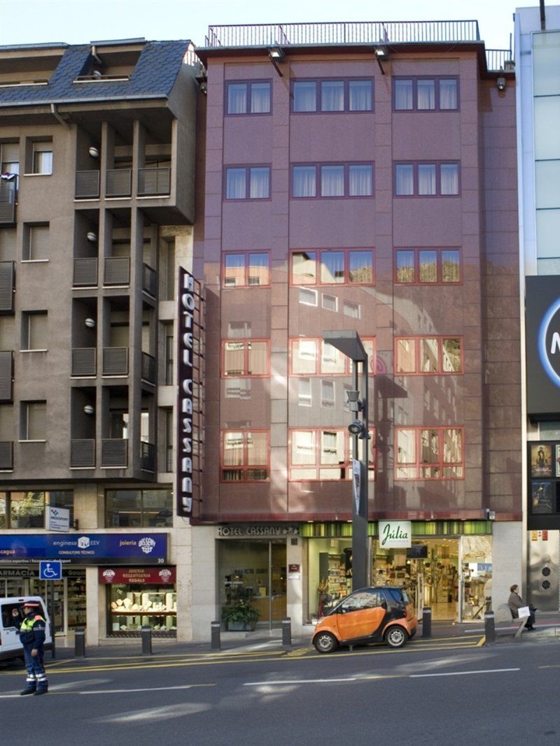 Somriu Hotel City M28 Андорра-ла-Велья Экстерьер фото